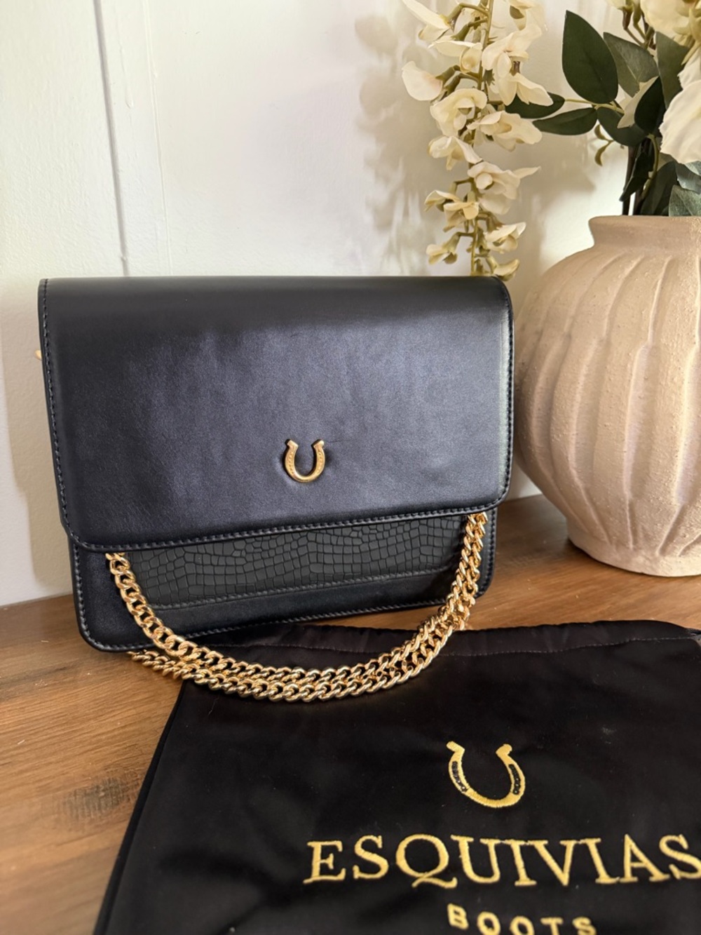 Esquivias Black Leather Western Chain Crossbody Bag - Picture 6 of 15
